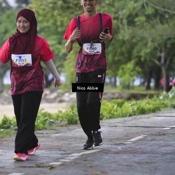 Runner Photo 8459446