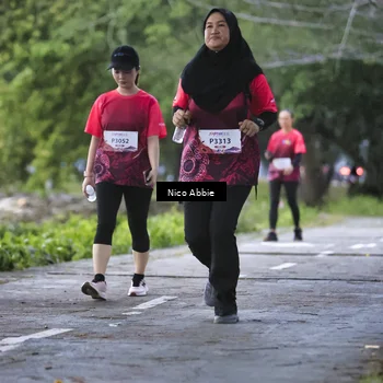 Runner Photo 8459513