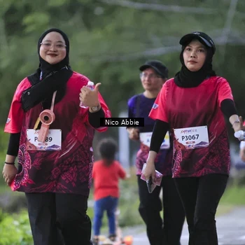 Runner Photo 8459539