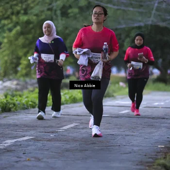 Runner Photo 8459593