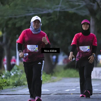 Runner Photo 8459619
