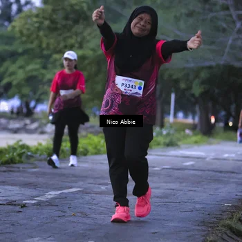 Runner Photo 8459634