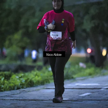 Runner Photo 8459705