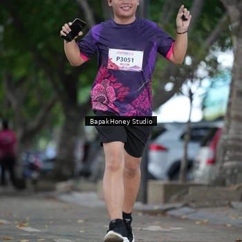Runner Photo 8460159