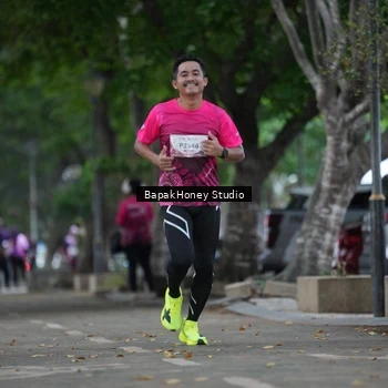 Runner Photo 8460171