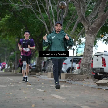 Runner Photo 8460185