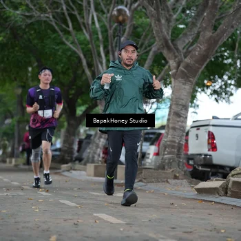 Runner Photo 8460194