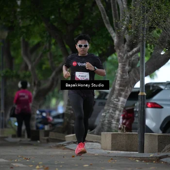 Runner Photo 8460204