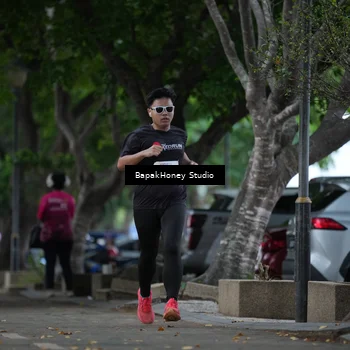 Runner Photo 8460205