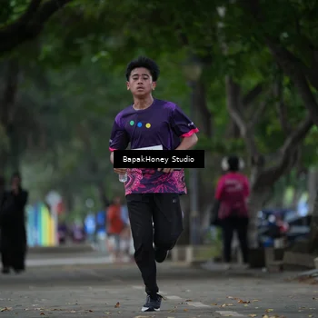Runner Photo 8460206