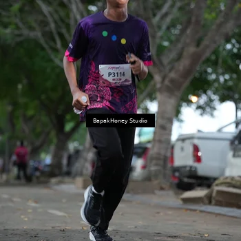 Runner Photo 8460212