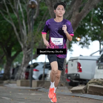 Runner Photo 8460219