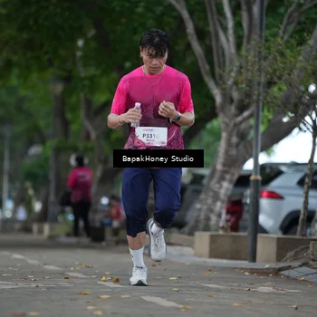 Runner Photo 8460229