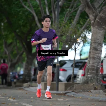 Runner Photo 8460231