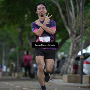 Runner Photo 8460236