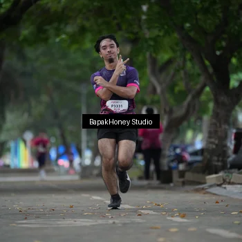 Runner Photo 8460243