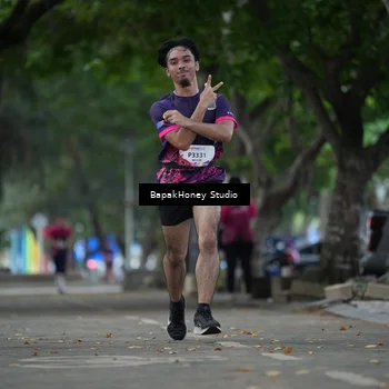 Runner Photo 8460246