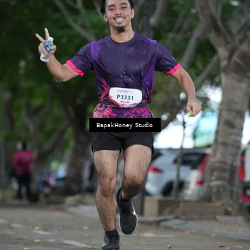 Runner Photo 8460247