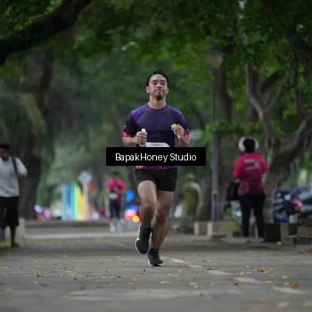 Runner Photo 8460249