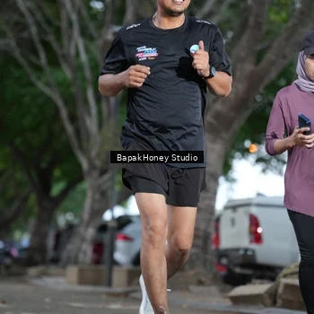 Runner Photo 8460257