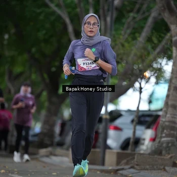 Runner Photo 8460259