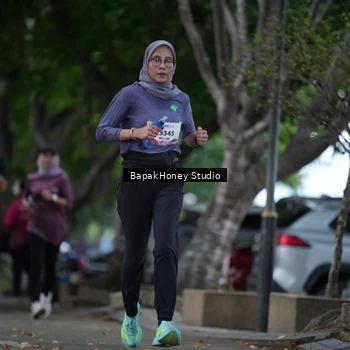 Runner Photo 8460263