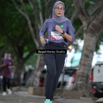 Runner Photo 8460265