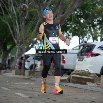 Runner Photo 8460281