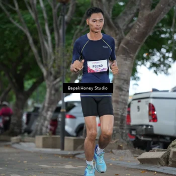 Runner Photo 8460301