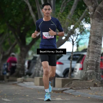 Runner Photo 8460303