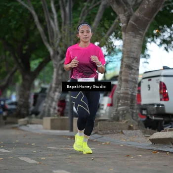 Runner Photo 8460310