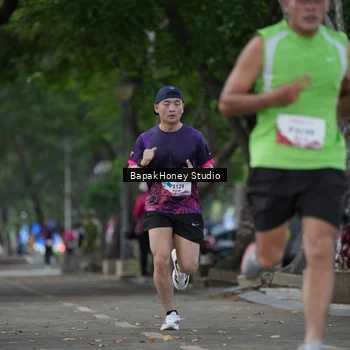 Runner Photo 8460319