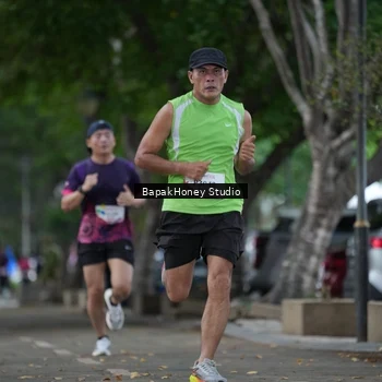 Runner Photo 8460321