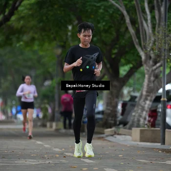 Runner Photo 8460345
