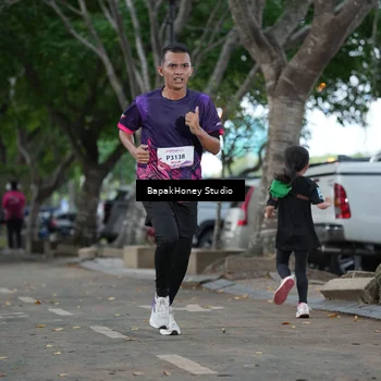 Runner Photo 8460351