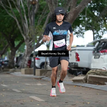 Runner Photo 8460354