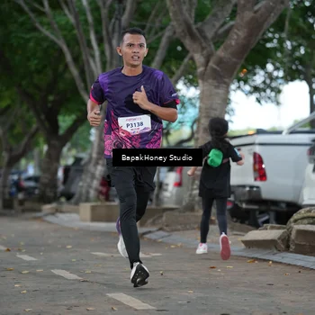 Runner Photo 8460357