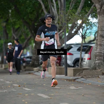 Runner Photo 8460362