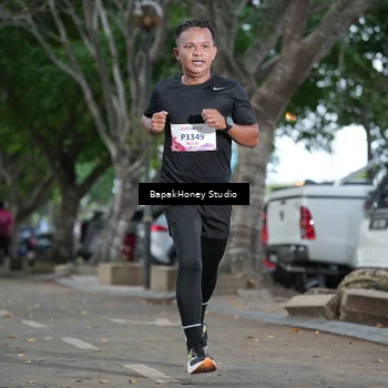 Runner Photo 8460378