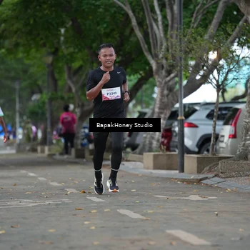 Runner Photo 8460380