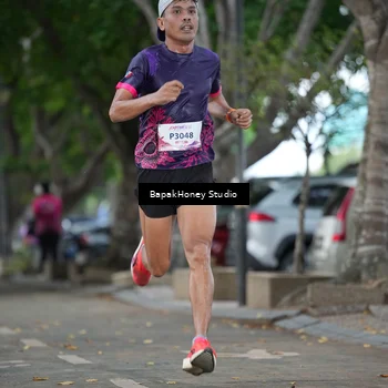 Runner Photo 8460384