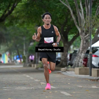 Runner Photo 8460390