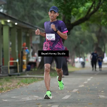 Runner Photo 8460396
