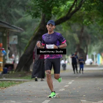 Runner Photo 8460399