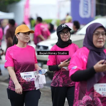 Runner Photo 8460413