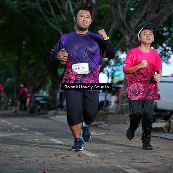 Runner Photo 8460430