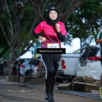 Runner Photo 8460447