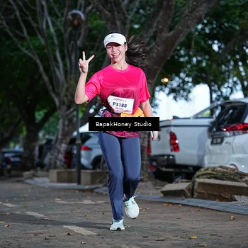 Runner Photo 8460463