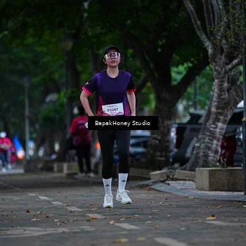 Runner Photo 8460491