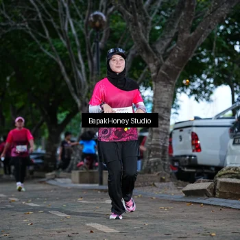 Runner Photo 8460505